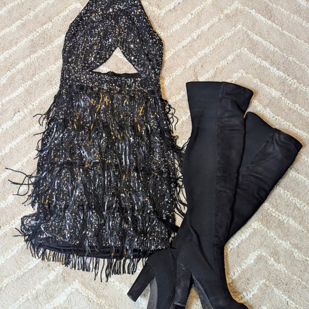 Belle Cut Out Fringe Trim Backless Sequin Halter Dress Size M - Picture 8 of 8